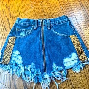LF DISTRESSED DENIM SKIRT W CHEETAH PRINT!!